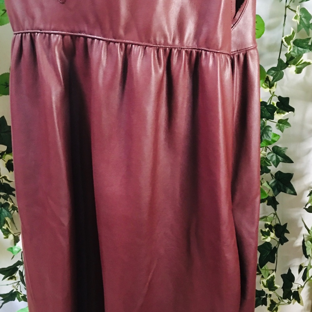 ZARA faux leather dress. Brown/Maroon colour - Picture 8 of 9